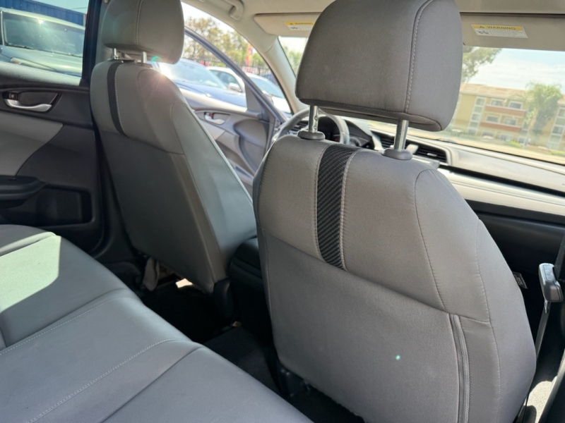 2017 Honda Civic LX - Photo 13