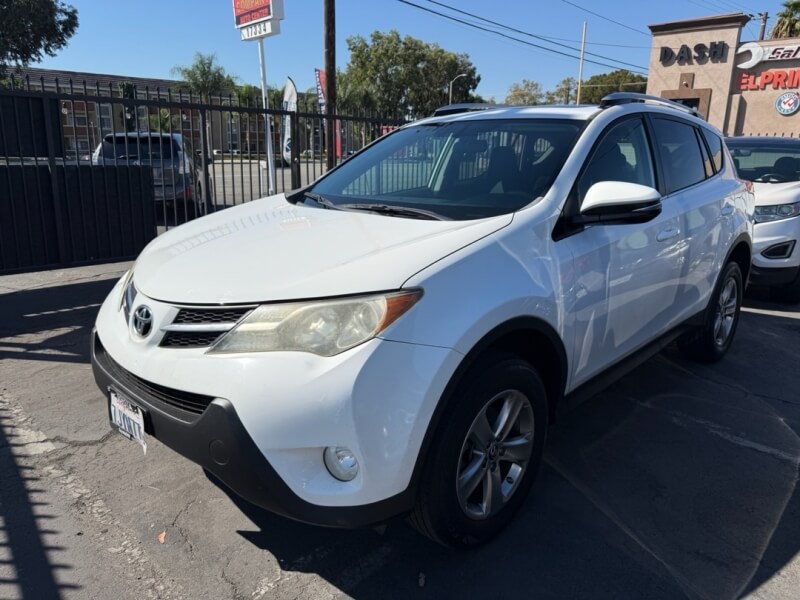 picture of 2015 Toyota RAV4