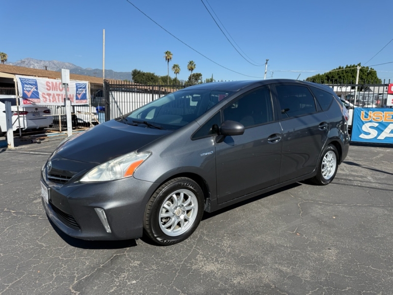 picture of 2012 Toyota Prius v
