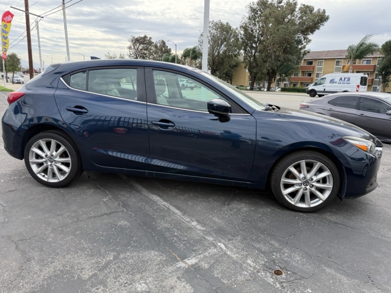 2017 Mazda Mazda3 Grand Touring