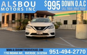 2017 Nissan Sentra SV Photo