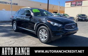 2011 INFINITI FX35 Photo