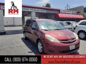 2009 Toyota Sienna Photo