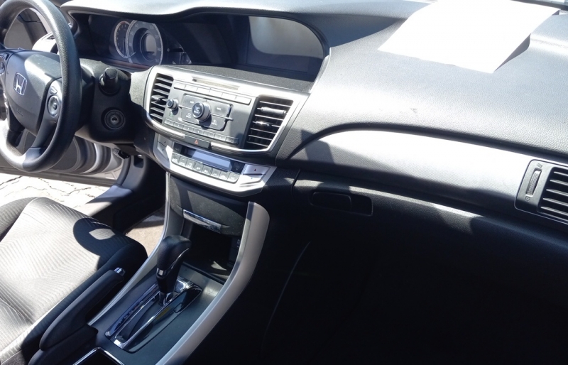 large picture of 2014 Honda Accord