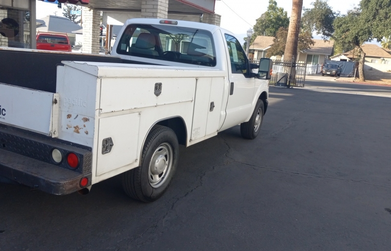 2011 Ford F-250 Super Duty XL