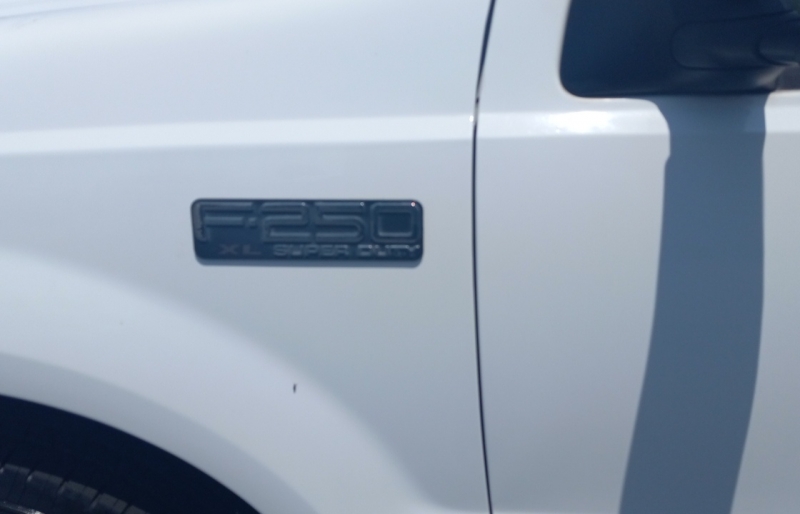 large picture of 2004 Ford F-250 Super Duty