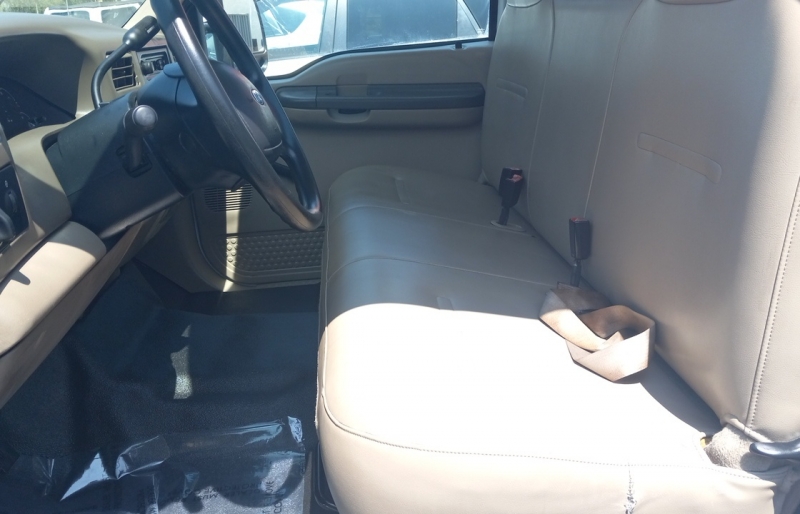 large picture of 2004 Ford F-250 Super Duty