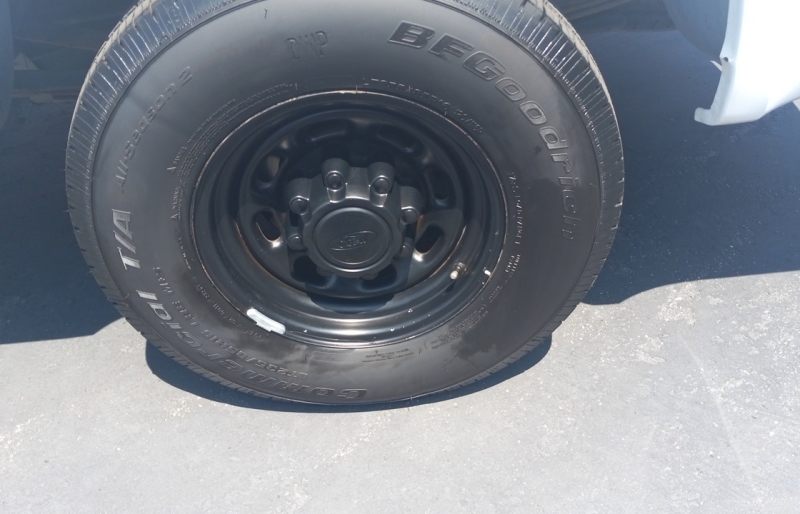 large picture of 2004 Ford F-250 Super Duty