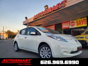 2017 Nissan LEAF Photo