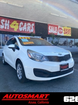2015 Kia Rio Photo