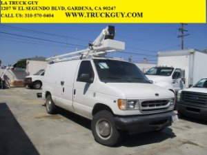 2002 Ford E-Series Cargo Photo