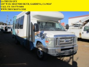 2011 Ford E Photo