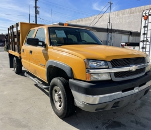 2004 Chevrolet Silverado Photo