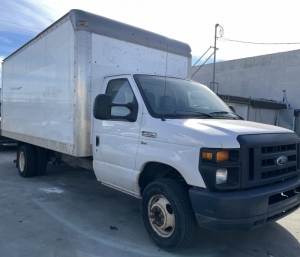 2014 Ford E-Series Chassis Photo