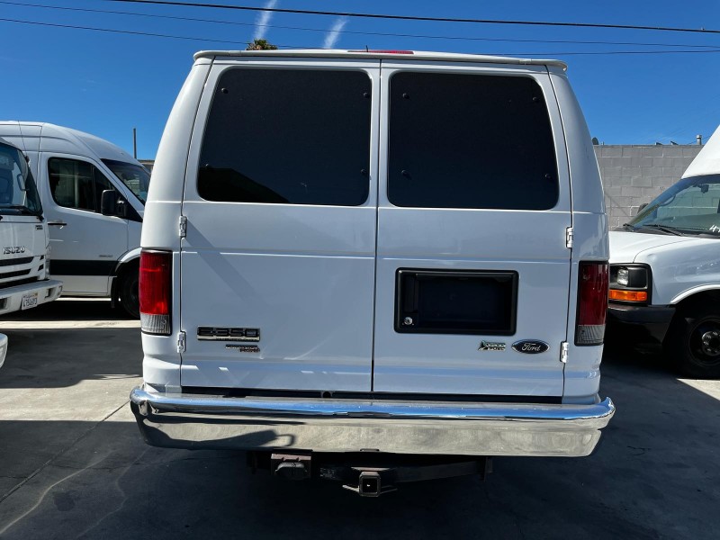 2012 Ford E-Series Econoline Wagon