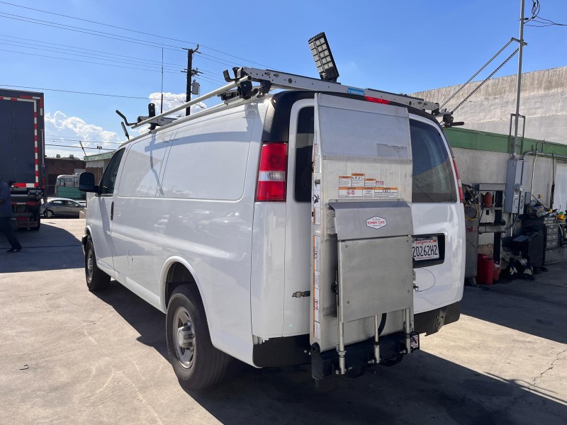 2017 Chevrolet Express Cargo Work Van's photo