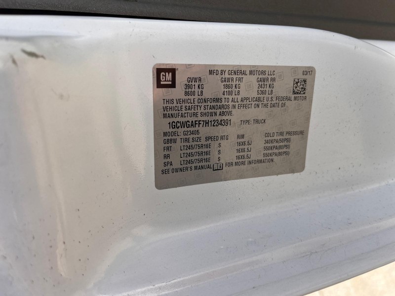 2017 Chevrolet Express Cargo Work Van - Photo 11