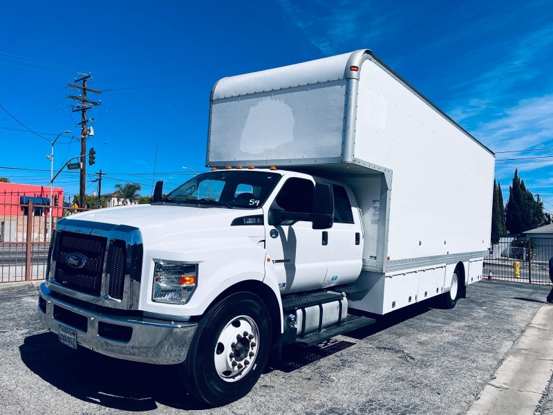 2019 Ford F-650 - Photo 20
