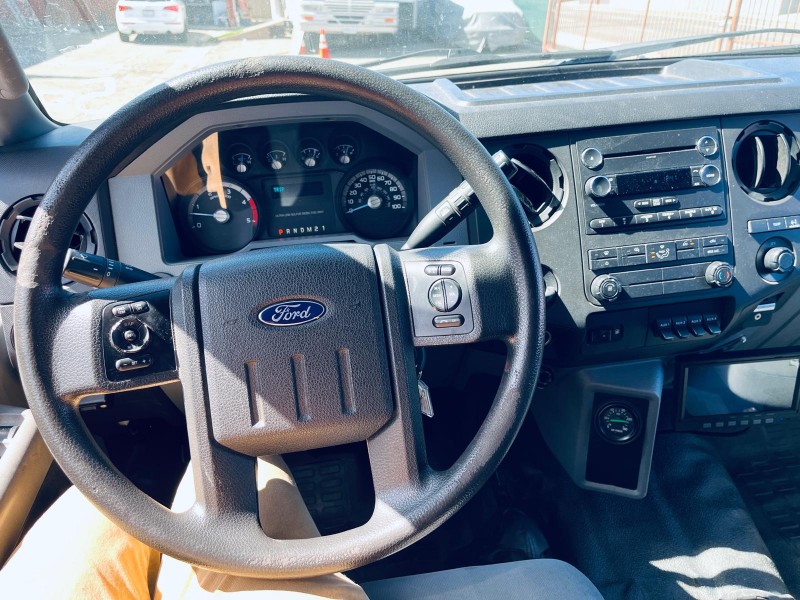 2019 Ford F-650 - Photo 11