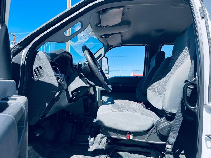2019 Ford F-650 - Photo 8