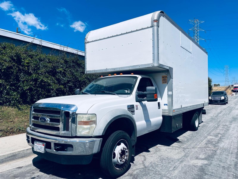 2008 Ford F-550 - Photo 22