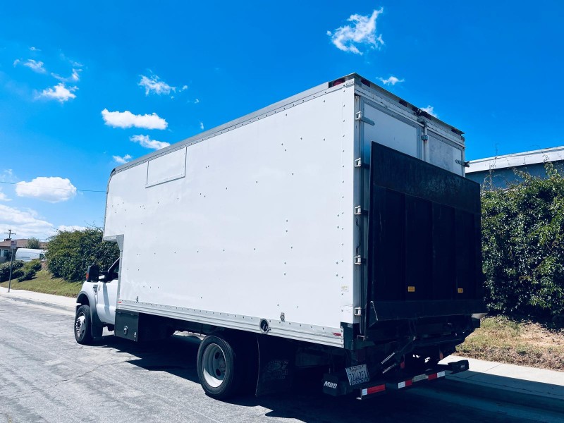 2008 Ford F-550's photo