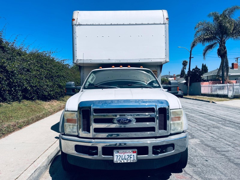 2008 Ford F-550 - Photo 21