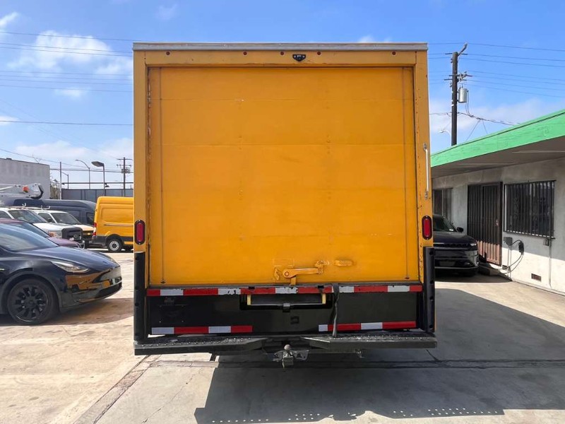 2021 GMC Savana 3500 177" WB's photo