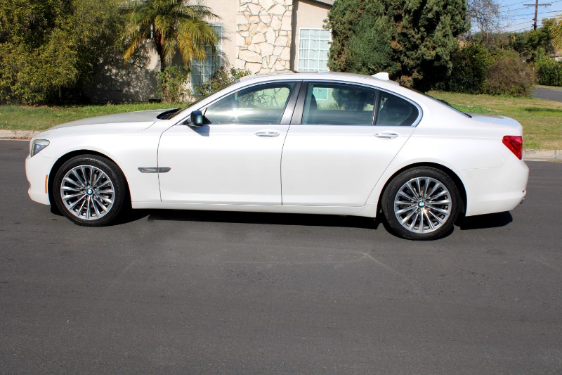 2011 BMW 7 Series