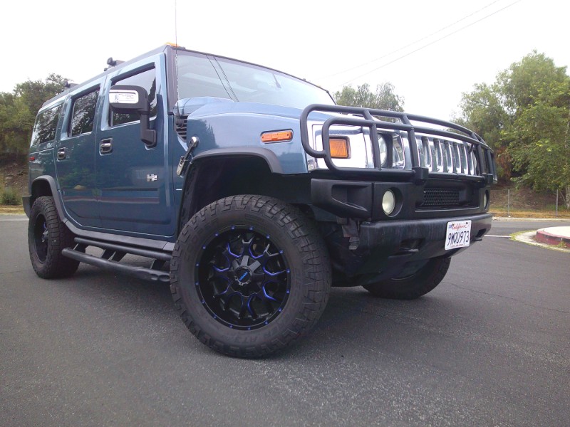 picture of 2004 HUMMER H2