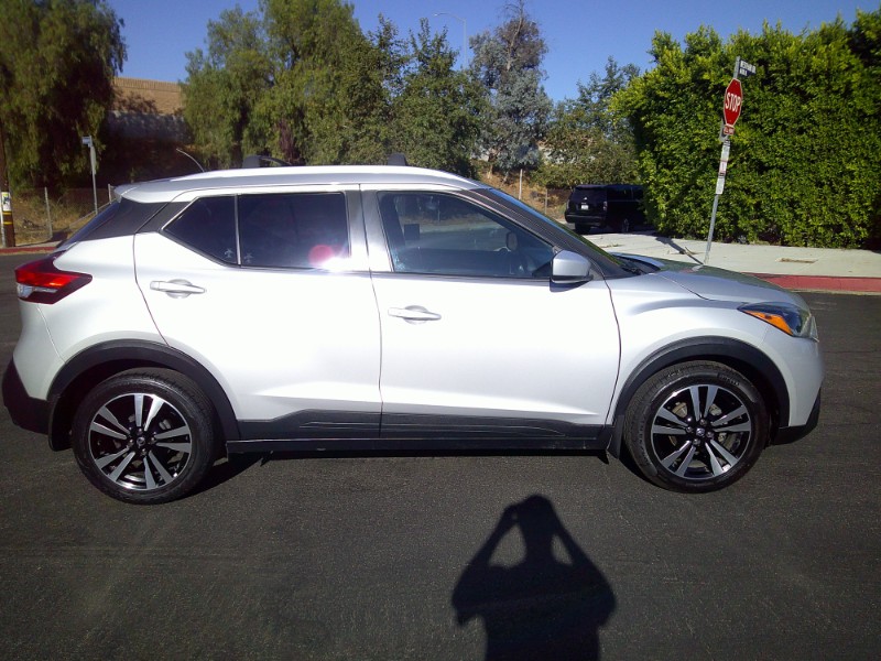 2020 Nissan Kicks