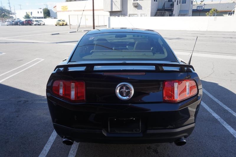 2011 Ford Mustang