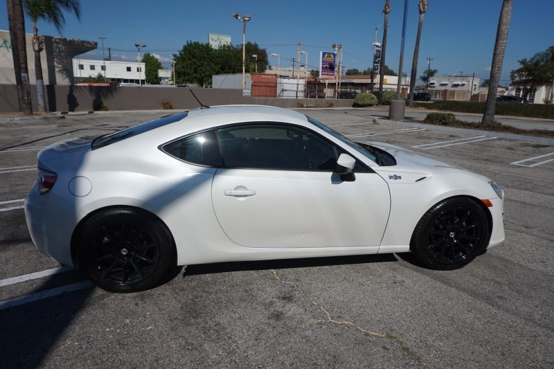 2013 Scion FR-S Base