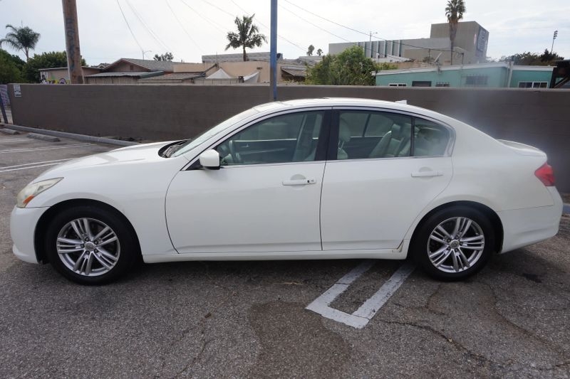 2011 INFINITI G Sedan 37 Journey
