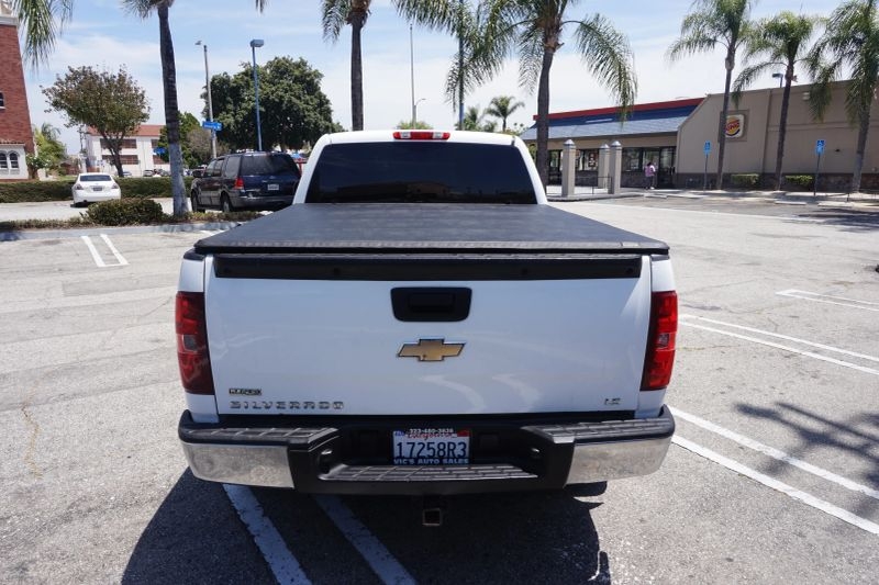 2015 Chevrolet Silverado 1500 LT 4X4 Crew Cab Short Box's photo