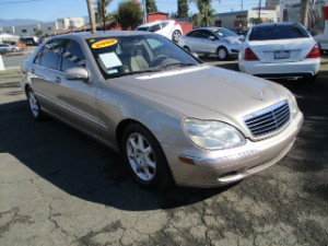 2000 Mercedes-Benz S-Class Photo