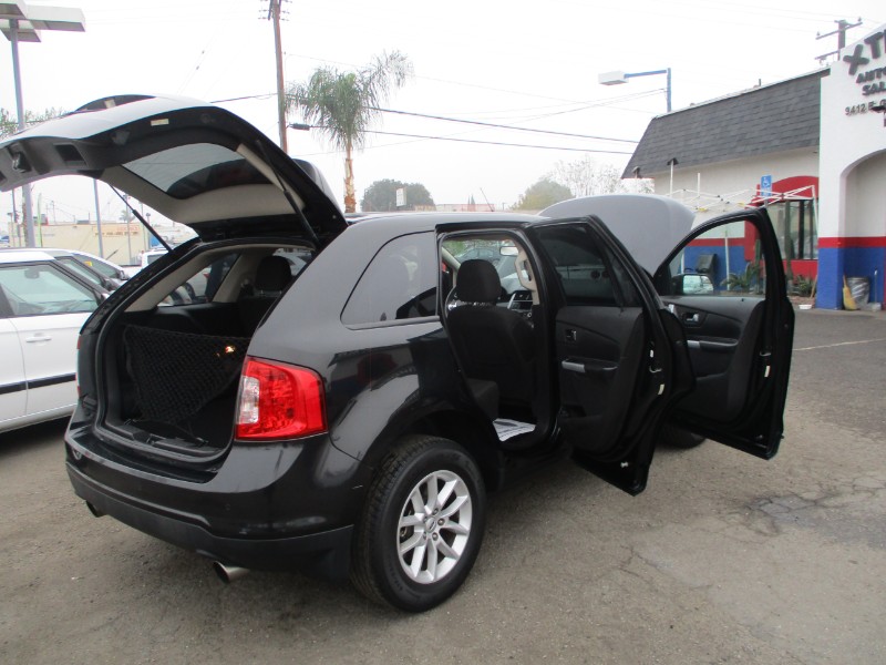2014 Ford Edge SE - Photo 19