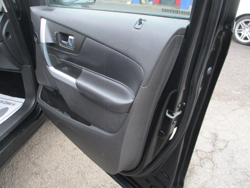2014 Ford Edge SE - Photo 5