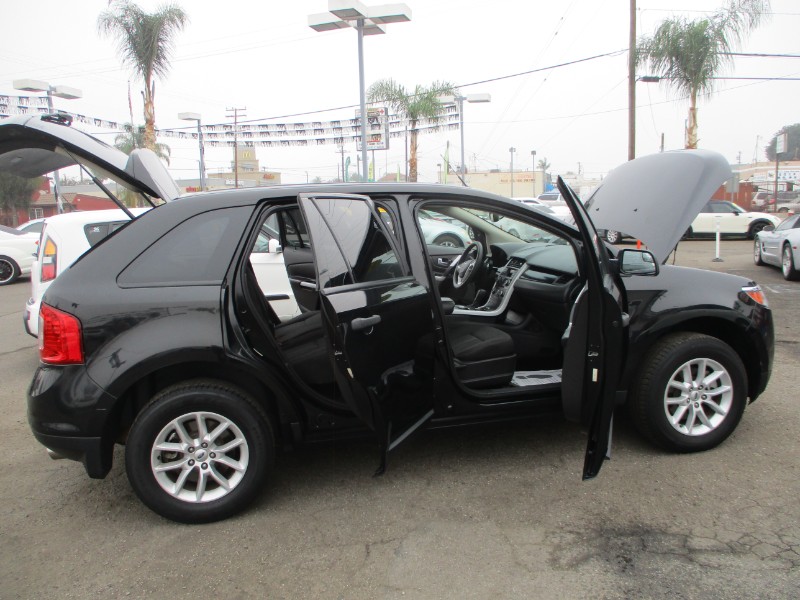 2014 Ford Edge SE - Photo 18