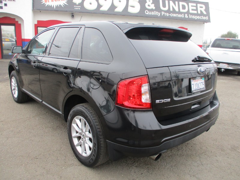 2014 Ford Edge SE - Photo 2