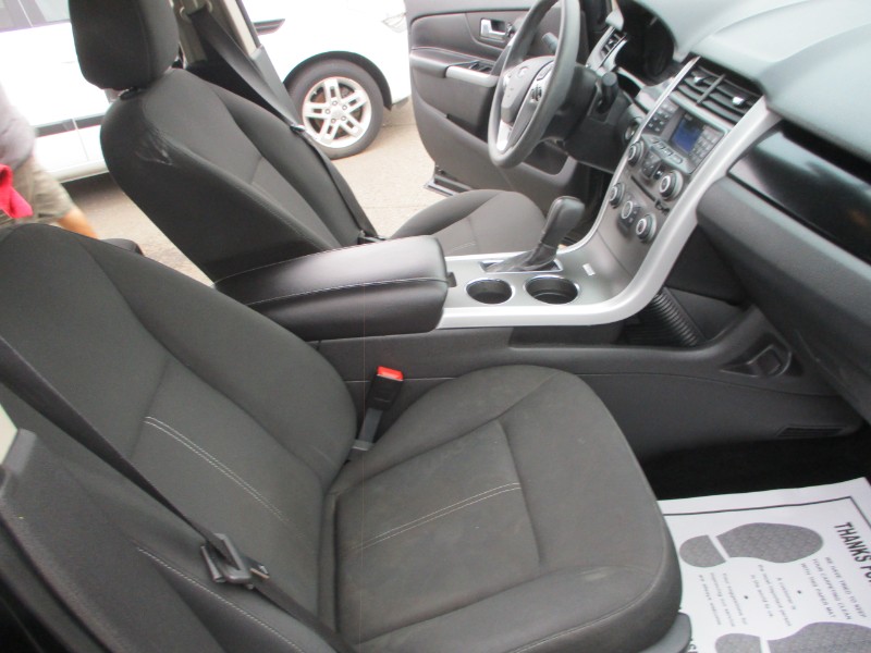 2014 Ford Edge SE - Photo 6