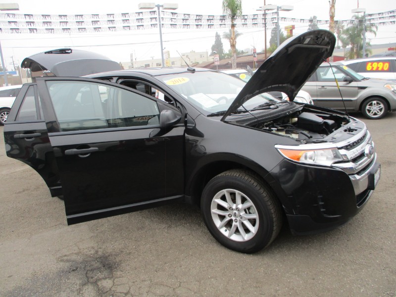 2014 Ford Edge SE - Photo 17