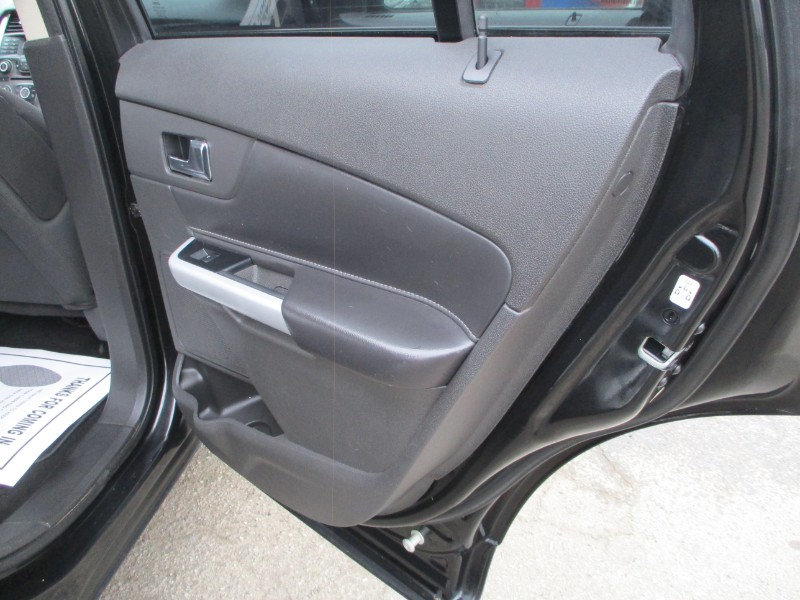 2014 Ford Edge SE - Photo 7