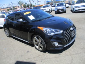2013 Hyundai VELOSTER Photo
