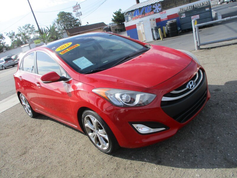 2013 Hyundai ELANTRA GT Photo