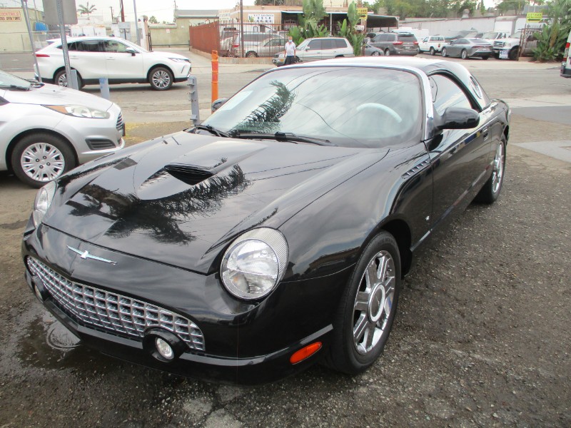 2004 Ford Thunderbird Photo