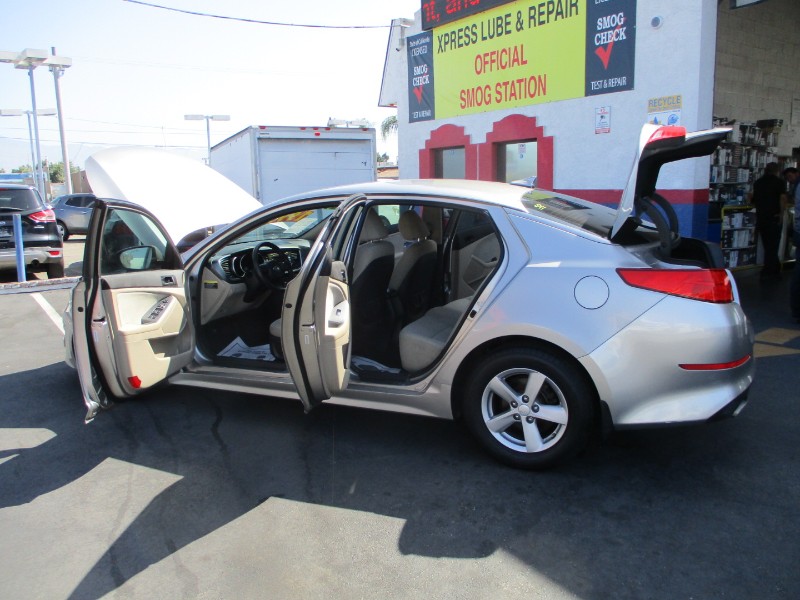 2014 Kia Optima LX - Photo 18