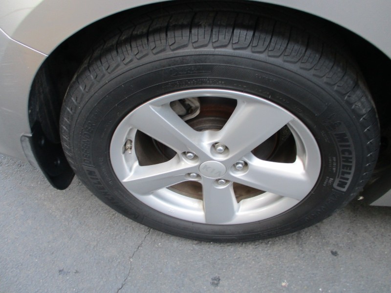 2014 Kia Optima LX - Photo 5