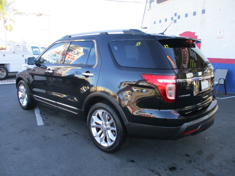 2015 Ford Explorer Limited's photo