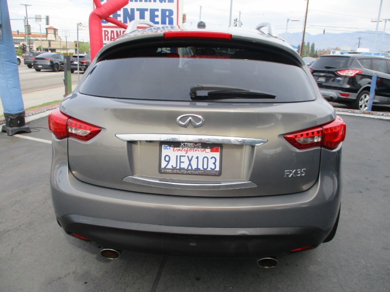 2010 INFINITI FX